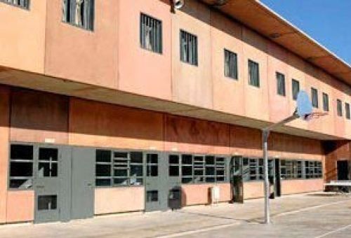 Pintura de tancaments a Santa Coloma de Gramanet